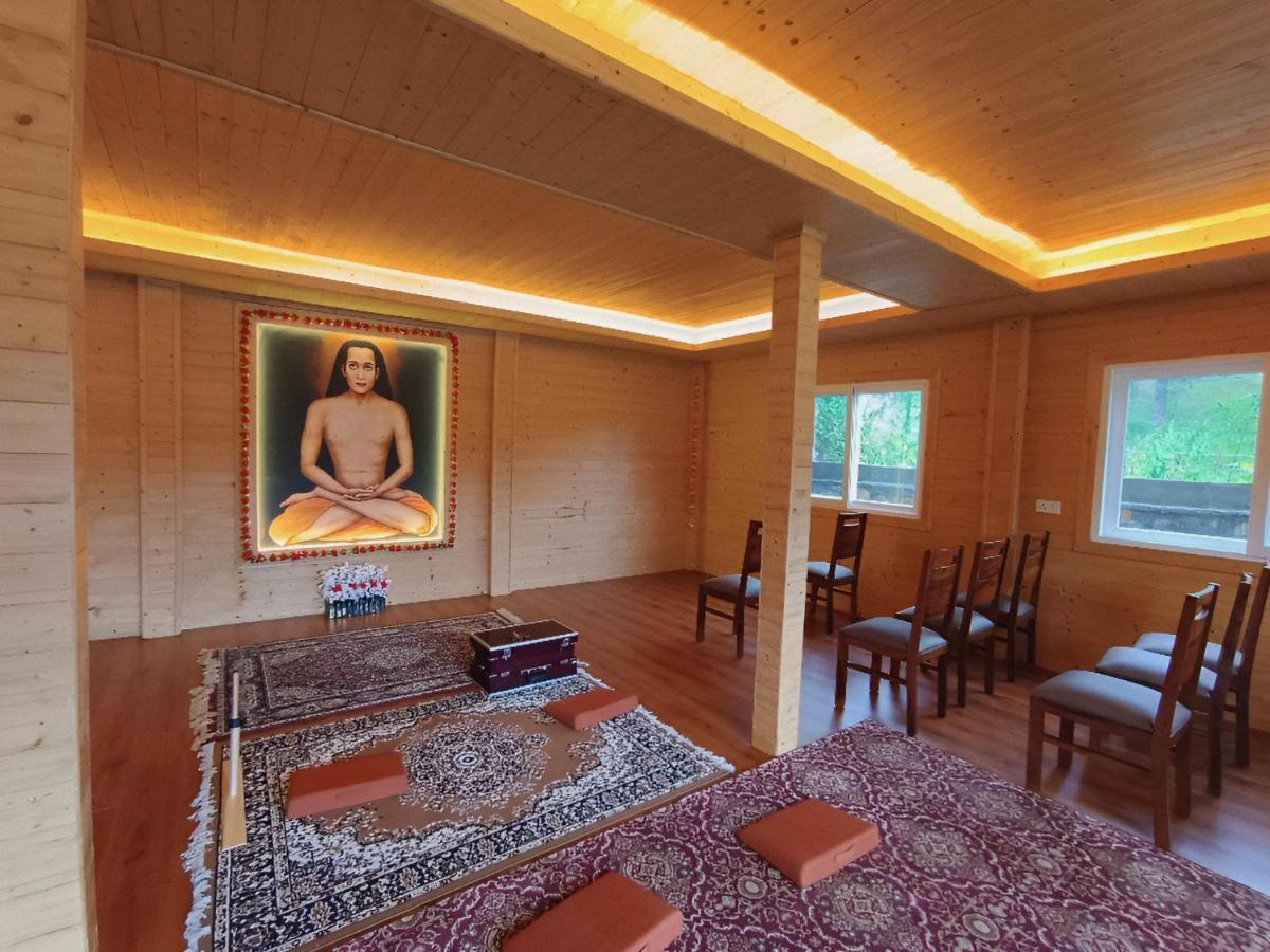 Vanprastha Resorts Dwarahat Экстерьер фото