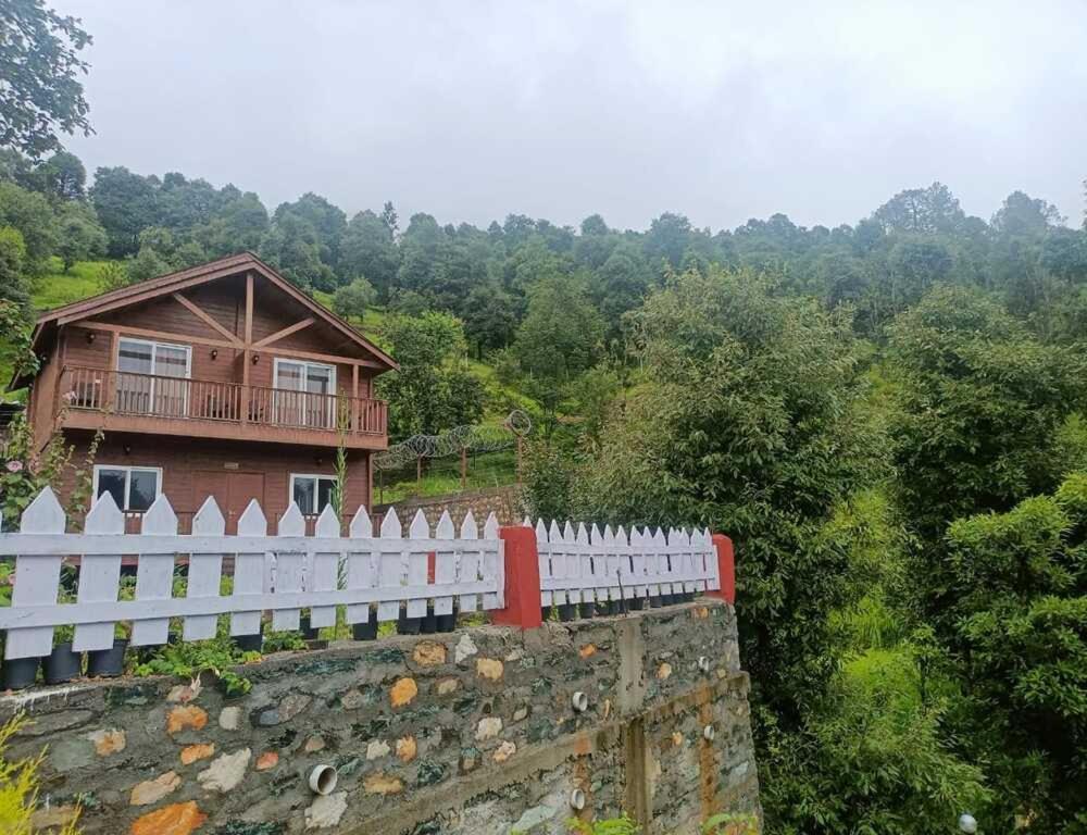 Vanprastha Resorts Dwarahat Экстерьер фото